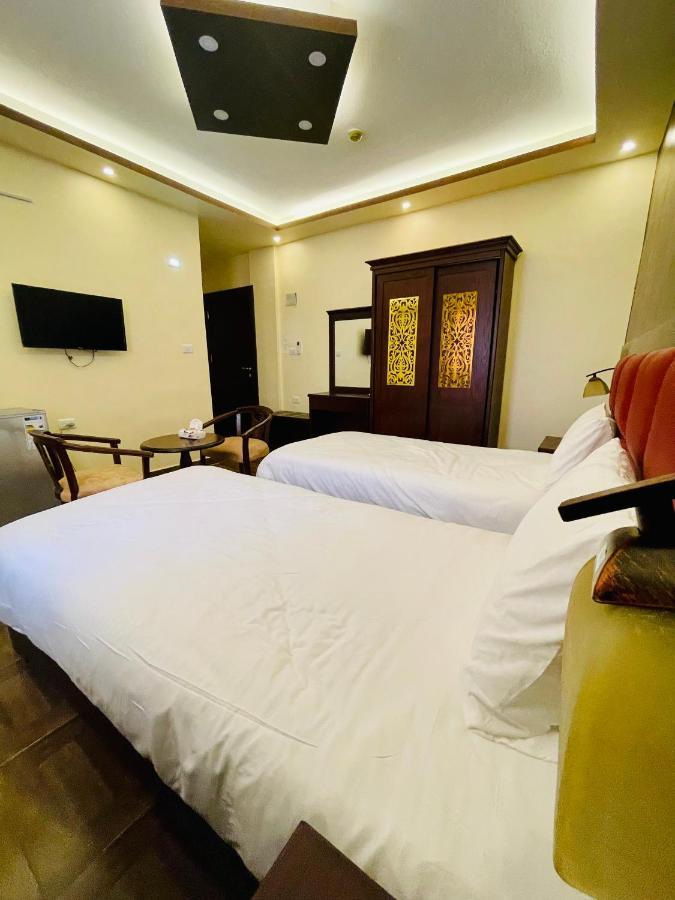 Esperanza Petra Bed & Breakfast Wadi Musa Bagian luar foto